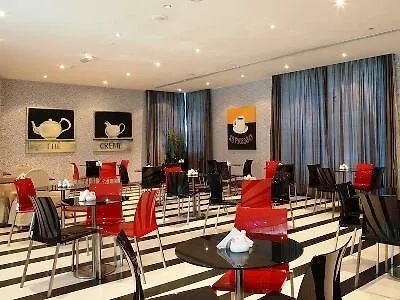 Royal Ascot Hotel Apartment - Kirklees 2 Dubai Aparthotel